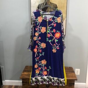 Beautiful vintage floral dress